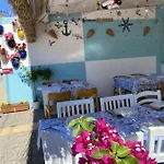 Larimar Otel *