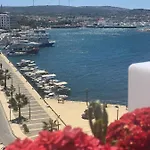 Larimar Otel