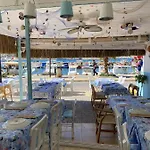 Otel Larimar *