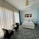 Larimar Otel Çeşme