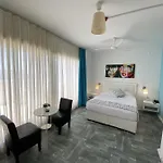Otel Larimar Çeşme