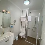 Larimar Otel *