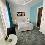 Larimar Otel Çeşme