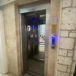 Larimar Otel