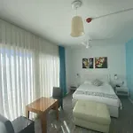 Larimar Çeşme