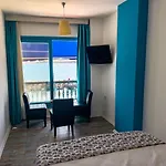 Otel Larimar Çeşme