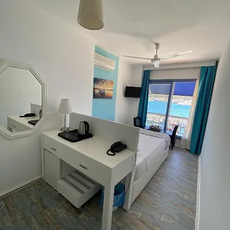 酒店 Larimar Çeşme