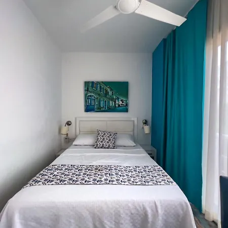 Otel Larimar