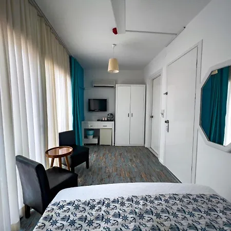 Larimar Otel