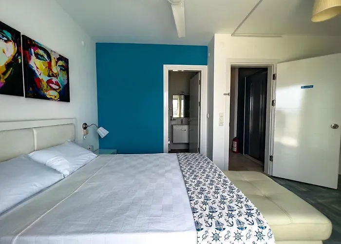 Larimar Hotel Çeşme