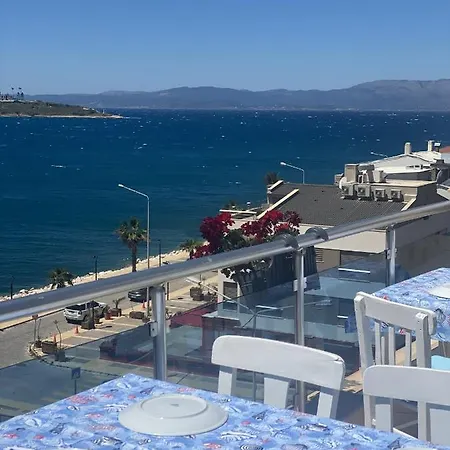 Larimar Otel *