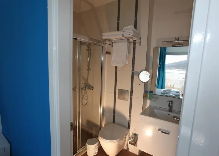 Larimar Otel Çeşme